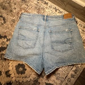 American eagle mom shorts